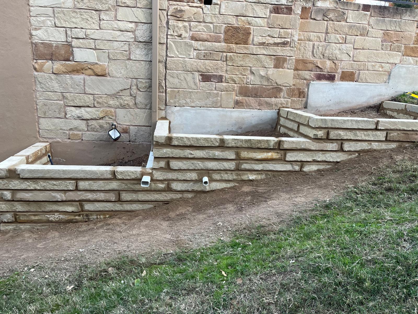 Stone Wall — Tiered Build